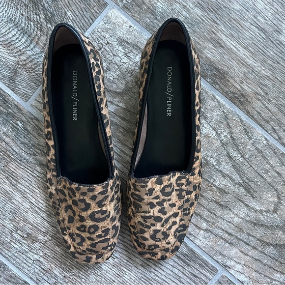 Donald J Pliner Deedee Leopard Loafers, Square Toe, Cork, women’s Size 7M, Brown - Picture 4 of 12